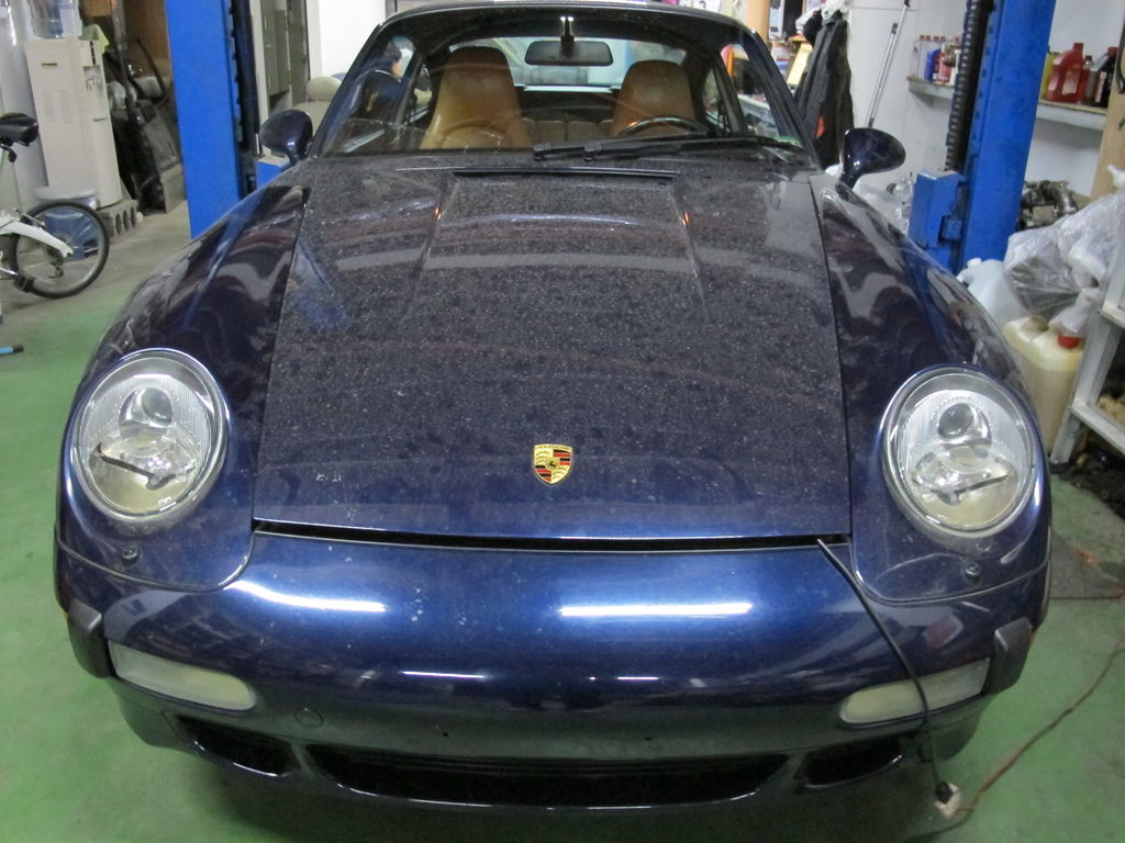 1998 Porsche保時捷 911經過Car2TW一番努力處理改善修正後，居然通過所有ARTC法規檢驗，已經順利領牌上路了，想知道更多帶車回台灣注意事項可以按此參考Car2tw文章。