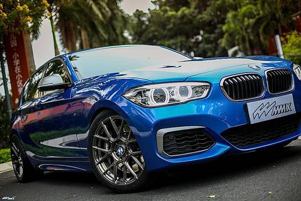 BMW M140i 車頭