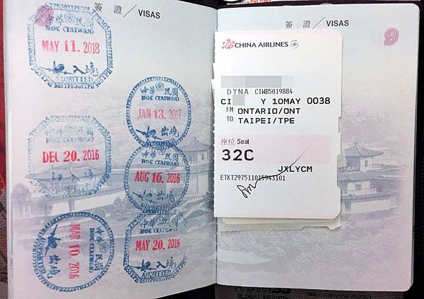入境戳章 機票存根.jpg