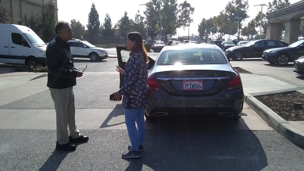 一些常見的外匯車例如圖片中這一台賓士E300 W213外匯車就深受總量管制的局限,原本可以大量進口車款現在變成必須分批量分公司少量進口,對公司來說複雜度變高了,對政府來說也沒有達到預期效過,這是兩敗皆輸的結局,通常台灣政府制定一套法規不會考量太多,只是單純把國外法規從英文翻譯成中文就開始執行了,想買外匯車嗎?想買賓士外匯車嗎?想知道PTT網友網友們推薦哪一家外匯車商嗎?歡迎聯絡Car2TW了解更多,Car2TW提供外匯車買賣及個人留學生運車回台灣服務,歡迎諮詢 一些常見的外匯車例如圖片中這一台賓士E300 W213外匯車就深受總量管制的局限,原本可以大量進口車款現在變成必須分批量分公司少量進口,對公司來說複雜度變高了,對政府來說也沒有達到預期效過,這是兩敗皆輸的結局,通常台灣政府制定一套法規不會考量太多,只是單純把國外法規從英文翻譯成中文就開始執行了,想買外匯車嗎?想買賓士外匯車嗎?想知道PTT網友網友們推薦哪一家外匯車商嗎?歡迎聯絡Car2TW了解更多,Car2TW提供外匯車買賣及個人留學生運車回台灣服務,歡迎諮詢
