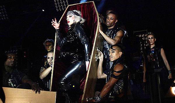 GaGa.jpg GaGa.jpg