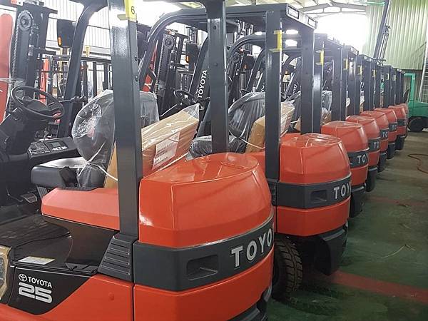 電動堆高機出租