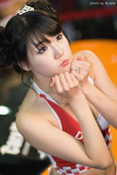 han-ga-eun-kts-denso-girl-07.jpg