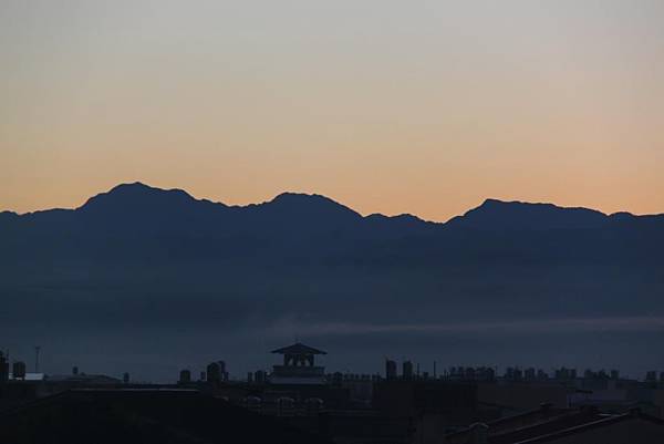 早晨山景