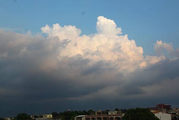 黃昏東方的天空