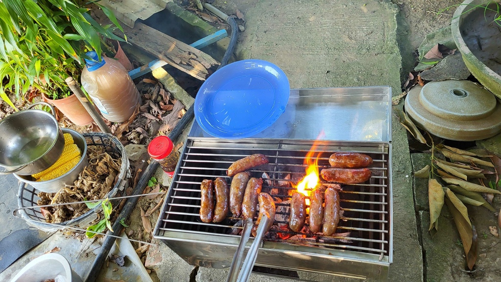 除夕圍爐初一烤肉