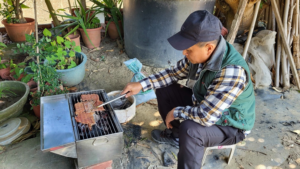 除夕圍爐初一烤肉