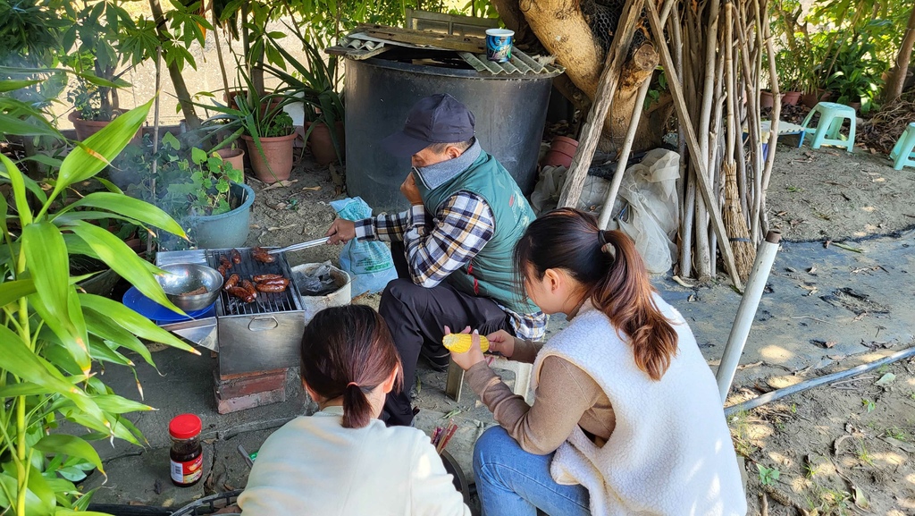 除夕圍爐初一烤肉