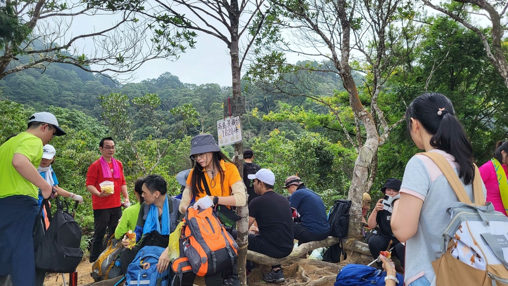 那羅部落高島縱走