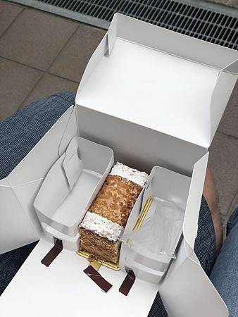 IMG_2047.JPG IMG_2047.JPG