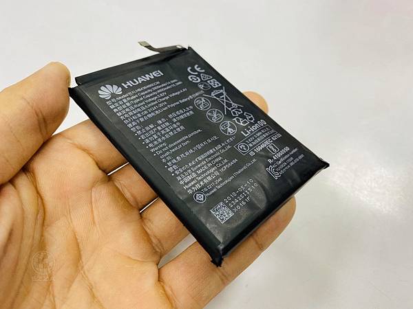 華為P20PRO更換電池.jpg 華為P20PRO更換電池.jpg