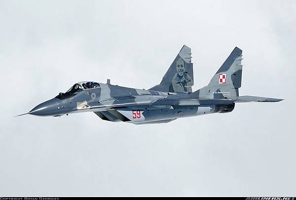 Mikoyan-Gurevich MiG-29A (9-12A)_Poland AF