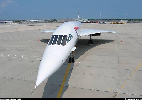 Aerospatiale-British Aerospace Concorde 102_British Airways  20030925 Dan Tanna