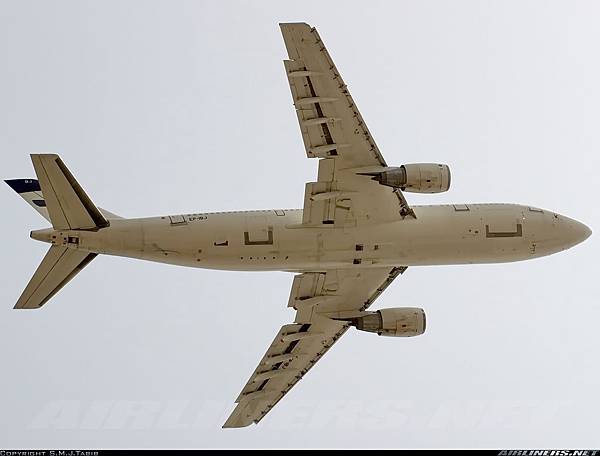 Airbus A300B4-2C_Iran Air 20140702  S.M.J.Tabib