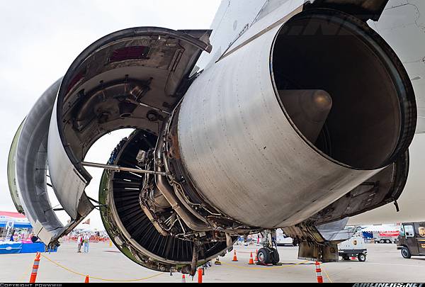 Airbus A300F4-622R_UPS 20120603  powwwiii