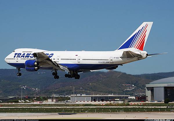 Boeing 747-219B_Transaero Airlines    20100828  Ryotaro Shinozaki