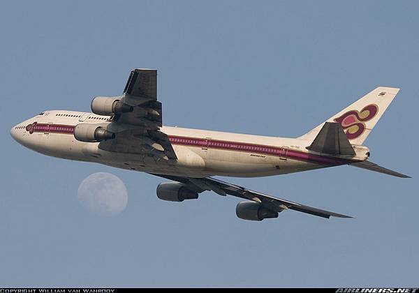 Boeing 747-3D7_Thai Airways International   20061231  William van Wanrooy