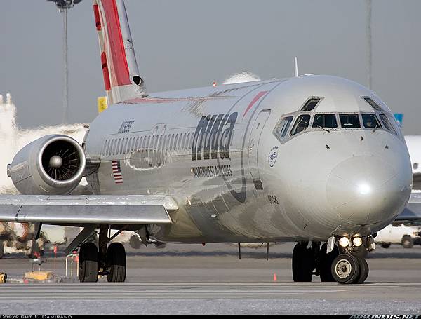 McDonnell Douglas DC-9-31_Northwest Airlines   200902   F. Camirand 