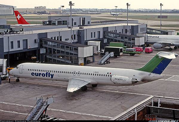 McDonnell Douglas DC-9-51_Eurofly   19910817   Stephen Duquemin