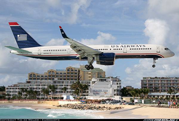 Boeing 757-2B7_US Airways  20090207  Tim De Meijer - Eucroshots