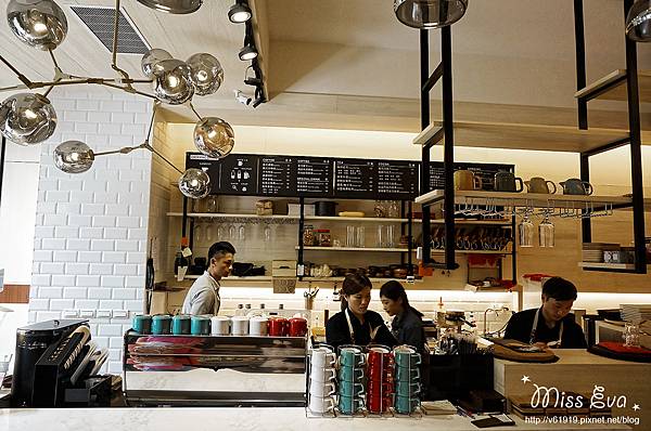 DSC07899_DxO.jpg DSC07899_DxO.jpg