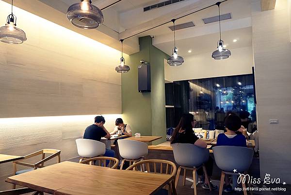 DSC07894_DxO.jpg DSC07894_DxO.jpg