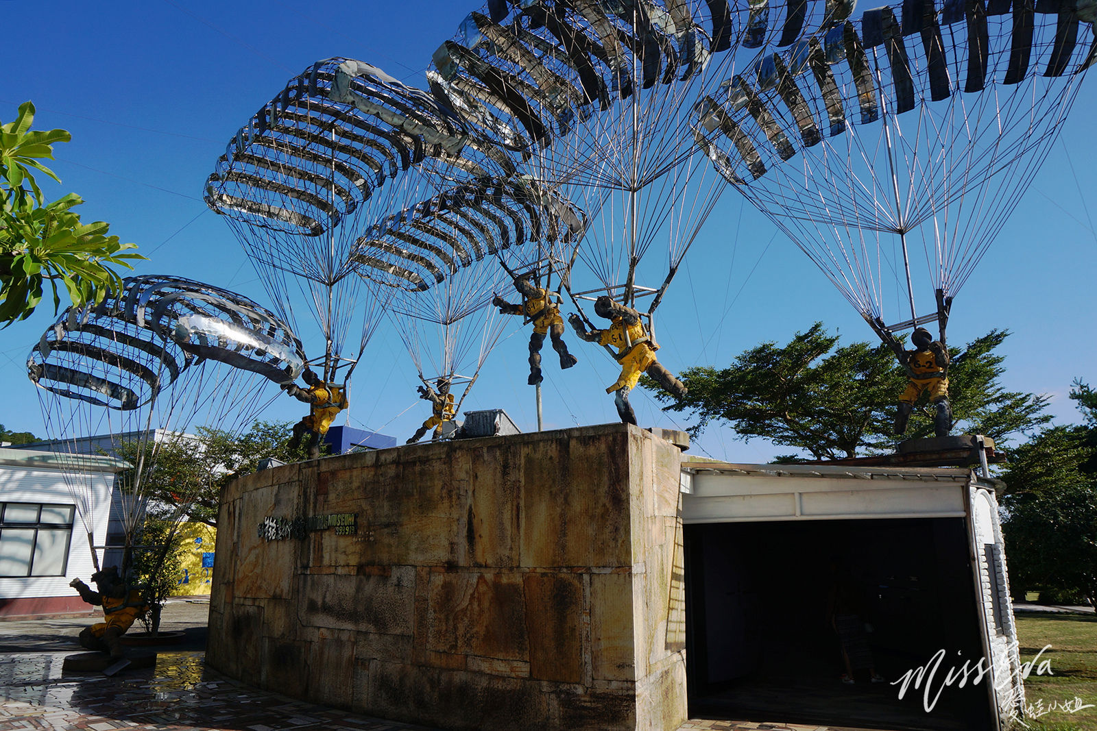 DSC02685_2.jpg DSC02685_2.jpg