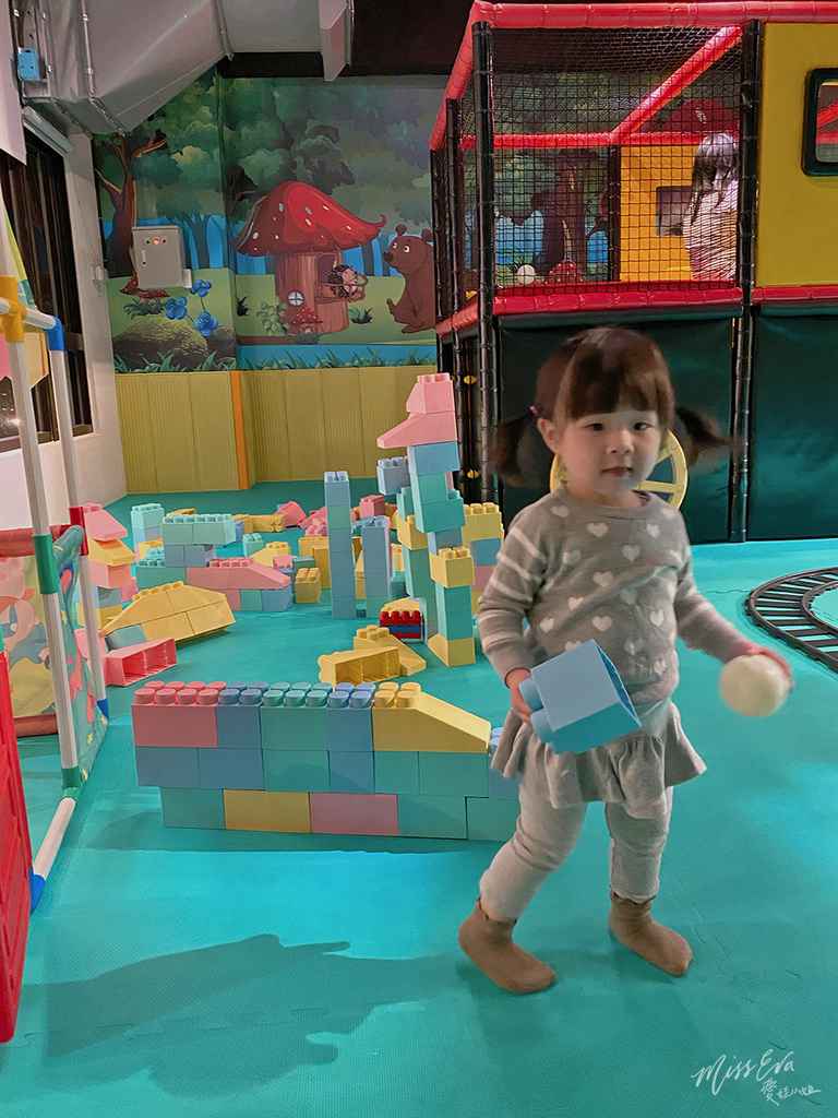 IMG_3085-1.jpg IMG_3085-1.jpg