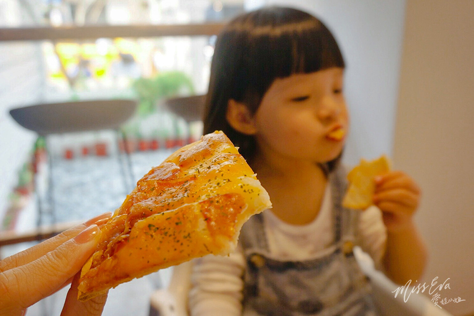 IMG_1756-1.jpg IMG_1756-1.jpg