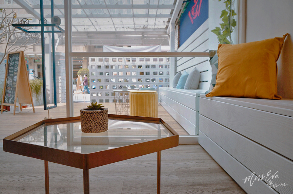 IMG_1937-1.jpg IMG_1937-1.jpg