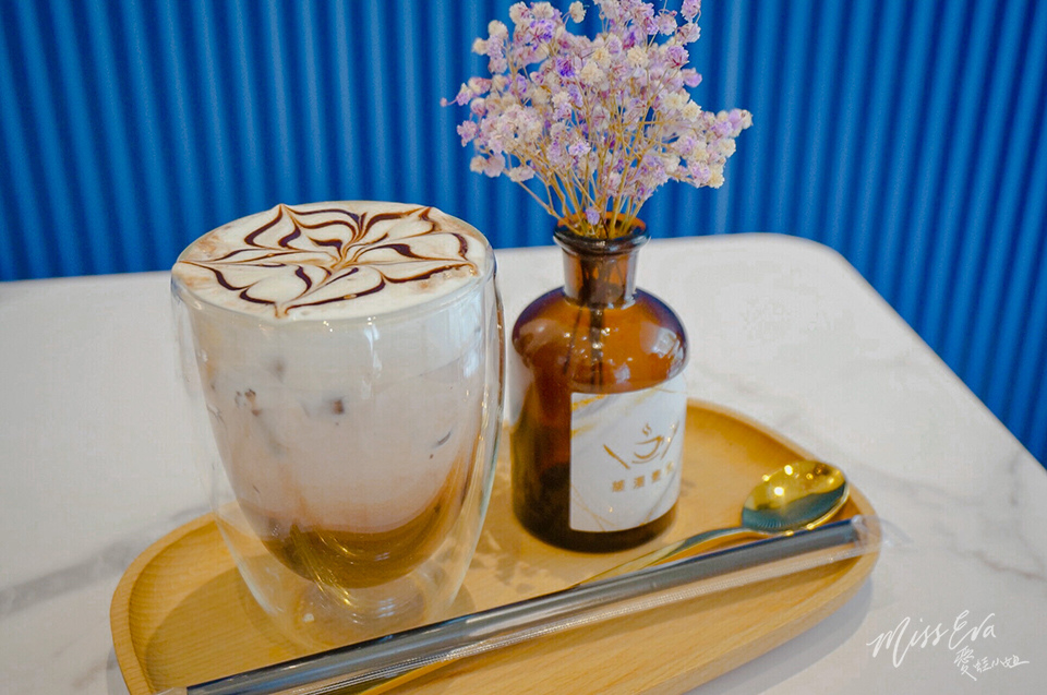 IMG_1859-1.jpg IMG_1859-1.jpg