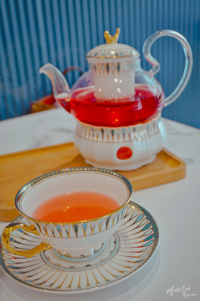 IMG_1844-1.jpg IMG_1844-1.jpg