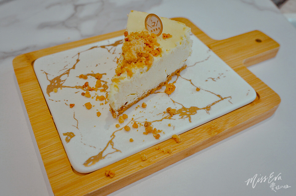 IMG_1909-1.jpg IMG_1909-1.jpg