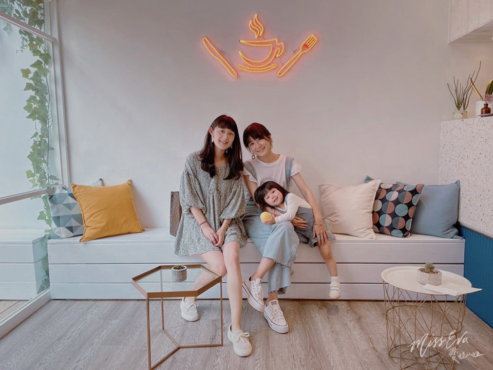 IMG_2039-1.jpg IMG_2039-1.jpg