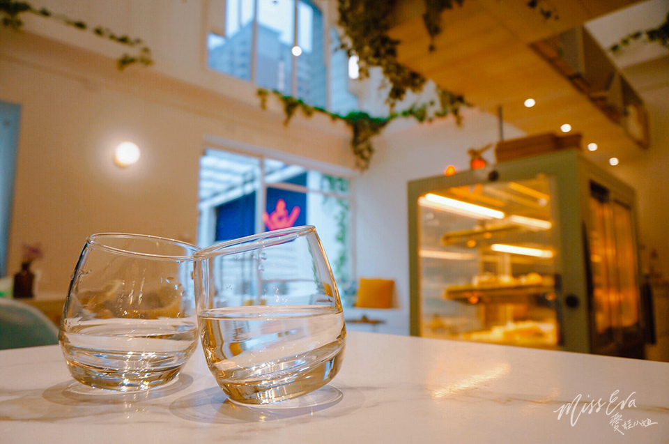 IMG_2591-1.jpg IMG_2591-1.jpg