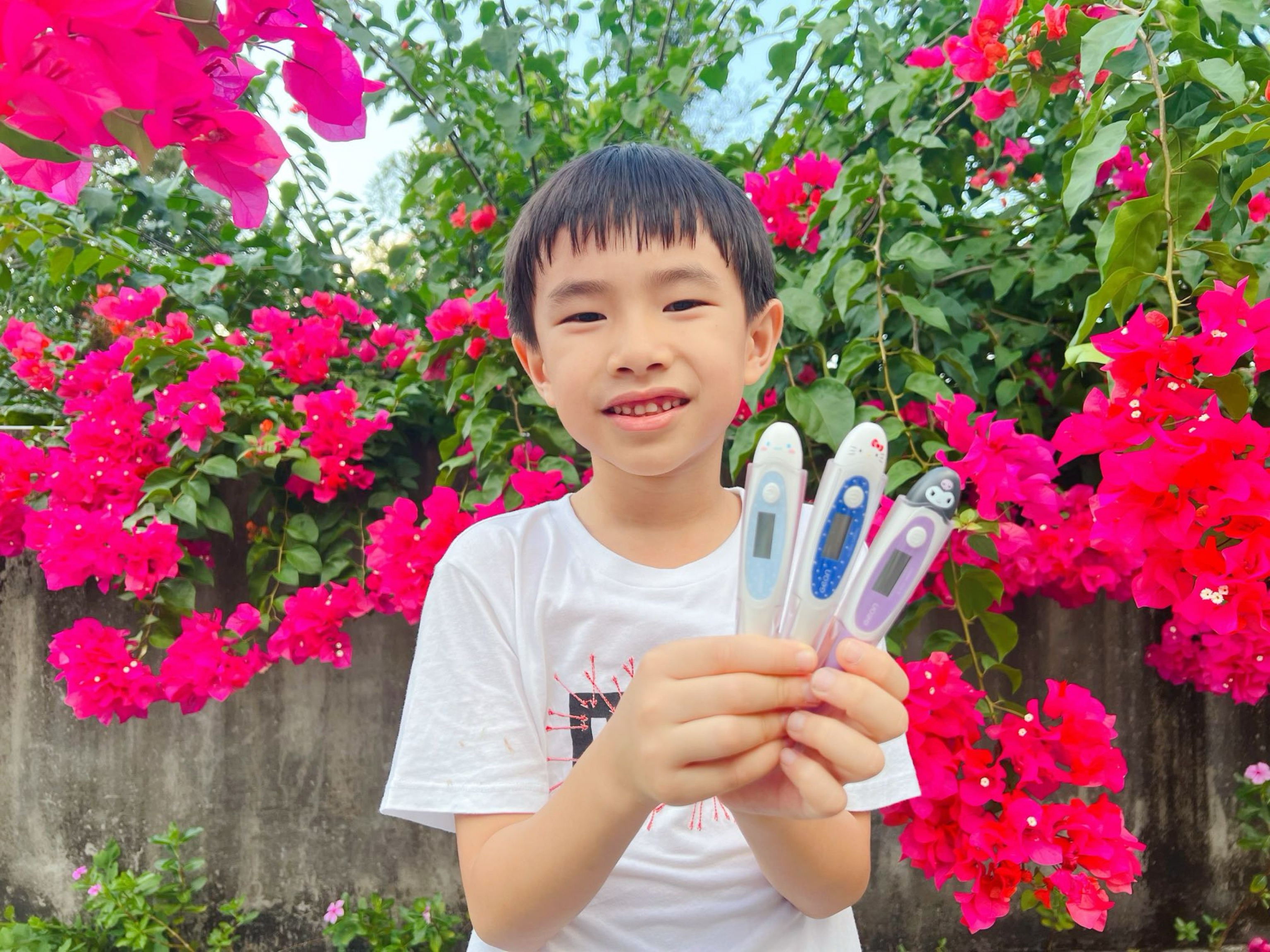 Geon北群醫學 × 三麗鷗聯名體溫計開箱】10 秒快速量測