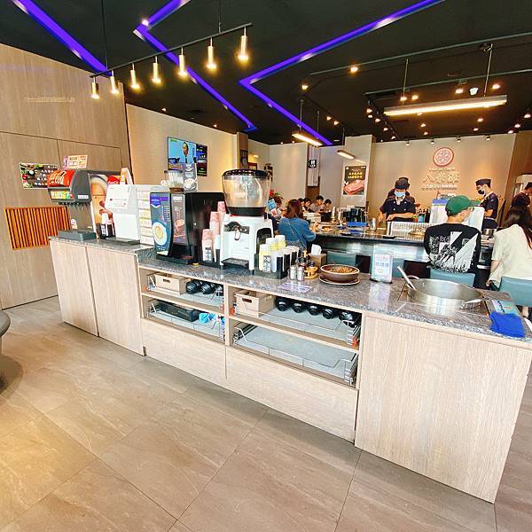 【台中南屯】八米澤鐵板新料理在地高人氣高貴不貴的美味,還 【台中南屯】八米澤鐵板新料理在地高人氣高貴不貴的美味,還