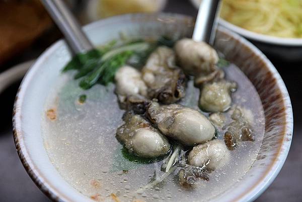 營養號西園橋下蚵仔湯蚵仔麵線豆皮壽司萬華美艋舺美食隱藏小吃32.jpg