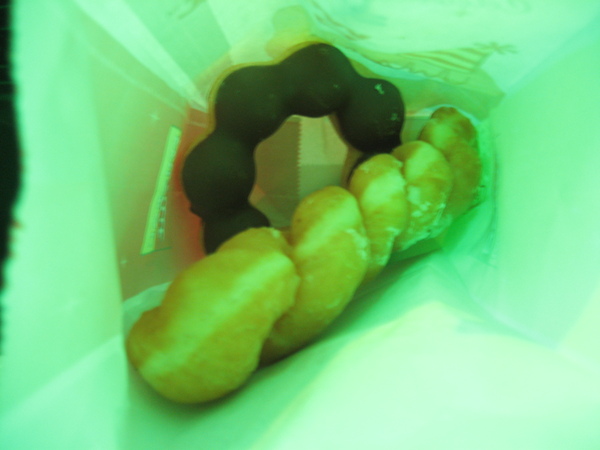 還買了mister donut