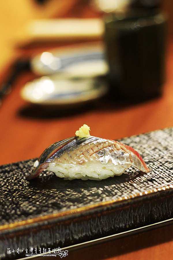南投草屯推薦美食 植田割烹三訪 北海道空運秋刀魚 必吃生魚片 握壽司 范小哥旅行趣 痞客邦