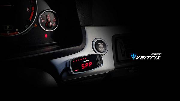 BMW 520d 安裝VAITRIX 直插式渦輪錶 油門加速器 外掛電腦1