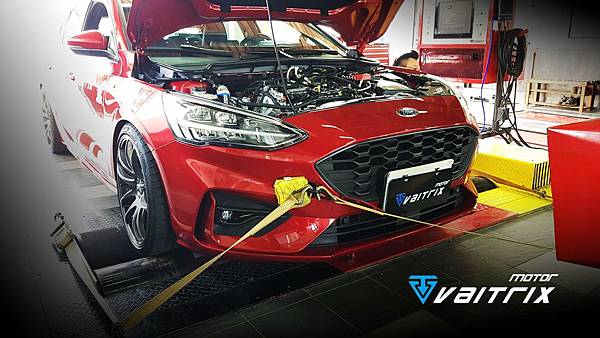 FORD FOCUS MK4 外掛晶片 外掛電腦 即插即用 水噴電腦 不影響原廠保固 水噴控制 3D曲線 可編程 特調 甲醇噴射 汽車改裝電腦 VAITRIX 麥翠斯 外掛電腦缺點  水噴電腦 動力提升 馬力提升 改裝電腦 渦輪套件 內寫晶片 ecu調整