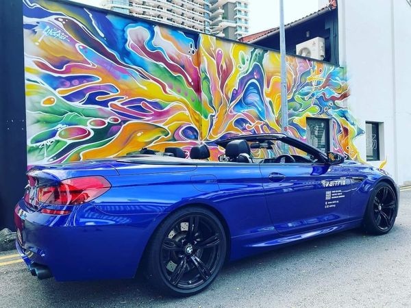 來自澳洲的汽車改裝品牌VAITRIX麥翠斯有最廣泛的車種適用產品,含汽油、柴油、油電混合車專用電子油門控制加速器,搭配外掛晶片及內寫,達到最高品質且無後遺症之動力提升,也可由專屬藍芽App–AirForce GO切換一階、二階、三階ECU模式。外掛晶片及電子油門控制器不影響原車引擎保固,搭配不眩光儀錶,提升馬力同時監控愛車狀況。VAITRIX另有馬力提升專用水噴射可程式電腦及全組套件,改裝愛車不傷車。 適用品牌車款: Audi奧迪、BMW寶馬、Porsche保時捷、Benz賓士、Honda本田、Toyota豐田、Mitsubishi三菱、Mazda馬自達、Nissan日產、Subaru速霸陸、VW福斯、Volvo富豪、Luxgen納智捷、Ford福特、Chevrolet雪佛蘭、Hyundai現代、Skoda; Altis、crv、chr、kicks、cla45、ct200h、q2、camry、golf gti、polo、kuga、tiida、u7、rav4、odyssey...等。