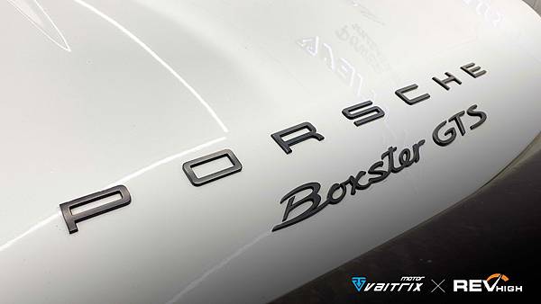 【981效能提升】 來自澳洲的汽車改裝品牌VAITRIX麥翠斯有最廣泛的車種適用產品,含汽油、柴油、油電混合車專用電子油門控制加速器,搭配外掛晶片及內寫,高品質且無後遺症之動力提升,也可由專屬藍芽App–AirForce GO切換一階、二階、三階ECU模式。外掛晶片及電子油門控制器不影響原車引擎保固,搭配不眩光儀錶,提升馬力同時監控愛車狀況。另有馬力提升專用水噴射可程式電腦及套件,改裝愛車不傷車。適用品牌車款: Audi奧迪、BMW寶馬、Porsche保時捷、Benz賓士、Honda本田、Toyota豐田、Mitsubishi三菱、Mazda馬自達、Nissan日產、Subaru速霸陸、VW福斯、Volvo富豪、Luxgen納智捷、Ford福特、Hyundai現代、Skoda、Mini; Altis、crv、chr、kicks、cla45、Focus mk4、 sienta 、camry、golf gti、polo、kuga、tiida、u7、rav4、odyssey、Santa Fe新土匪、C63s、Lancer Fortis、Elantra Sport、Auris、Mini R56、ST LINE、535i、G63、RS6、RS7、M8、330i、E63、S63...等。