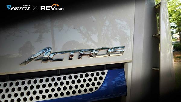 ACTROS,actros 2651,Mercedes_Benz,M-Benz,BENZ,卡車,解限速,速度管理系統,EGR off,ECU,變速箱優化,MASTER,CMD,Alientech,DIMSPORT,AUTOTUNER,MAGIC,BENCH BOOT,OBD II,VAITRIX,麥翠斯,外掛電腦,外掛晶片,儀錶,油門加速器,甲醇噴射,水噴射,加大性能,客製化調整,馬力機驗證,馬力機,動力升級,改裝潛力