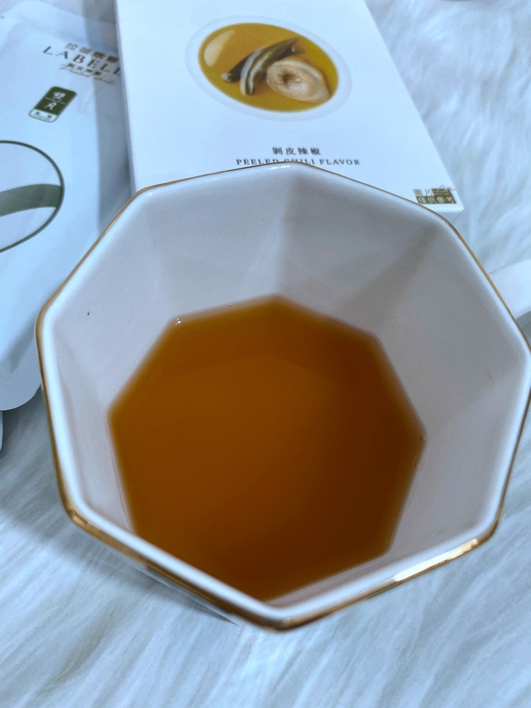 la belle拉蓓 X 雙月燉雞精～剝皮辣椒燉雞精，營養美