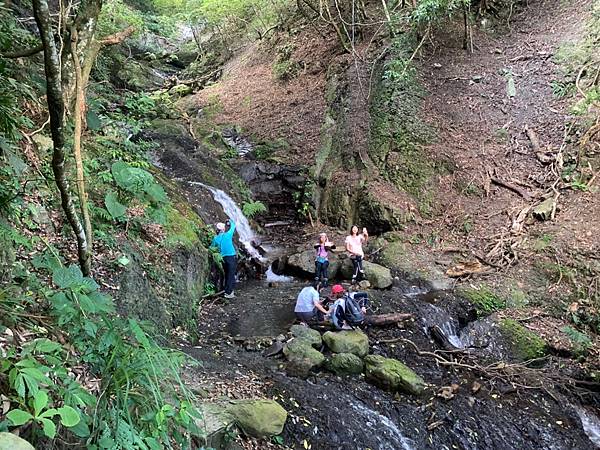 苗栗水雲三星老大「虎山」，肉腳挑戰「中級山裡的大霸尖山」