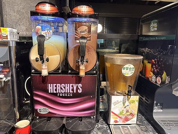 三人聚餐也能超滿足！大魔旗艦店「大魔大滿足鍋物」海陸盛宴推薦