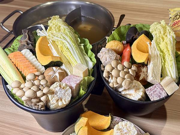 三人聚餐也能超滿足！大魔旗艦店「大魔大滿足鍋物」海陸盛宴推薦