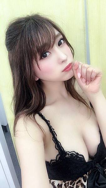 森咲智美1.jpg